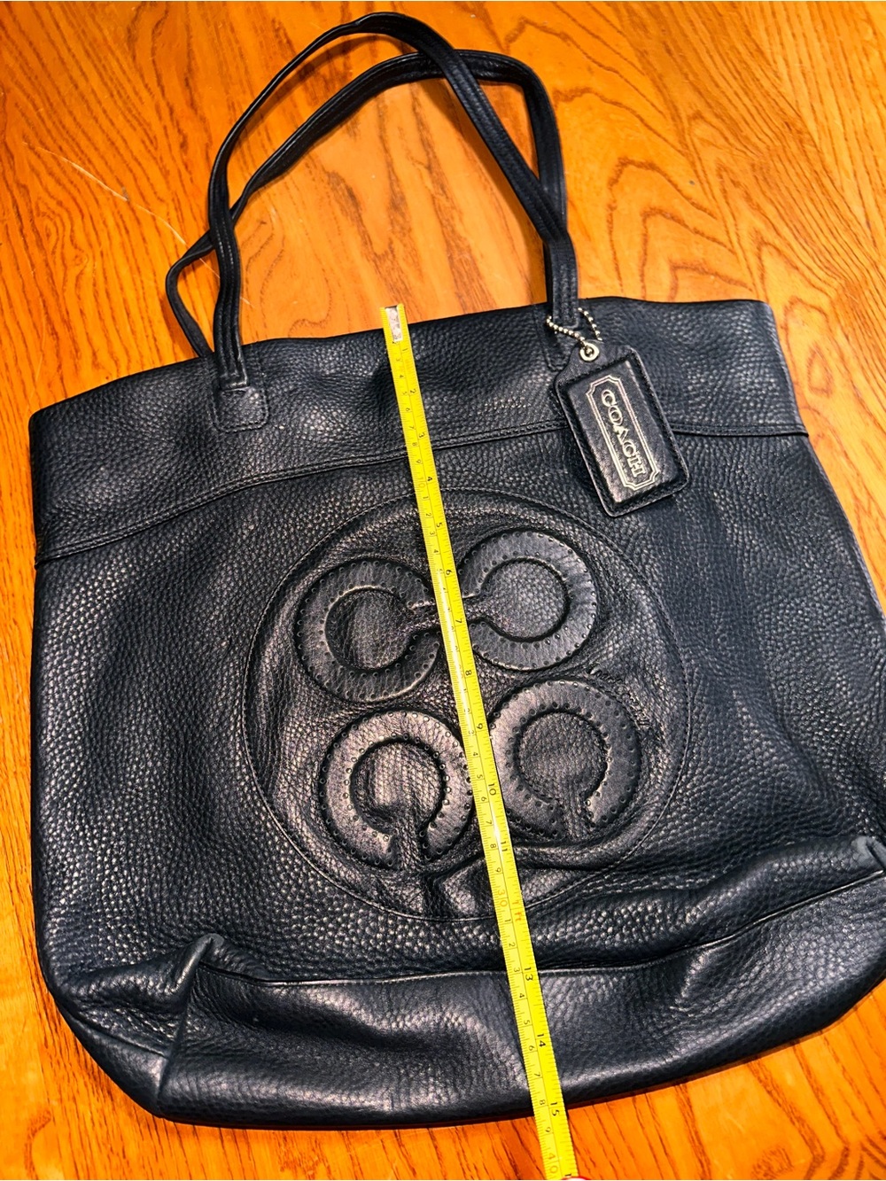 COACH Black Pebbled Leather Tote with Raised Signature Emblem - Picture 4 of 7